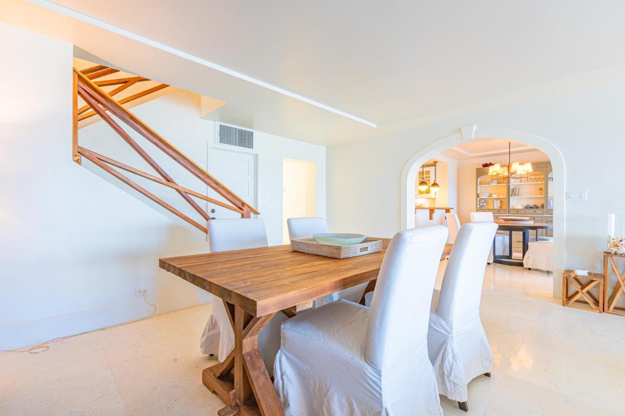 Caprice 8 - Luxury Townhouse In Gated Community - Pool, Oceanfront